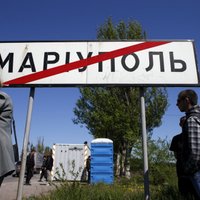 Mariupolē atsākušās sadursmes; tiek ziņots par 20 bojāgājušajiem