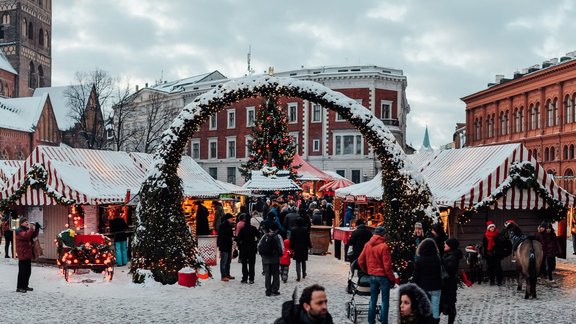 Ziemassvētku tirdziņš Doma laukumā - 52