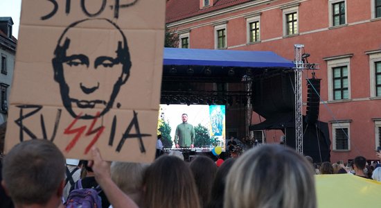 Pēc nedēļām ilgas Ungārijas vilcināšanās ES vienojas pagarināt sankcijas pret Krieviju