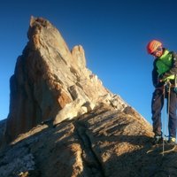 Latvijas alpīnisti uzkāpuši pa vienu no lielākajām klinšu sienām Peru