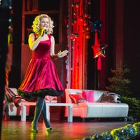 'Ziemeļblāzmā' izskanēs Annijas Putniņas koncerts 'Ziemassvētki Brodvejā'