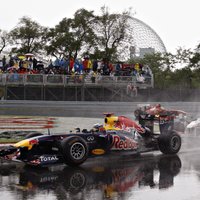 Austrālijas GP kvalifikācija pārtraukta un atlikta uz svētdienu