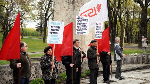 Sociālistiskās partijas mītiņš Grīziņkalnā - 23