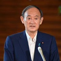 Премьер-министр Японии уходит в отставку. Одна из причин — Олимпиада в Токио