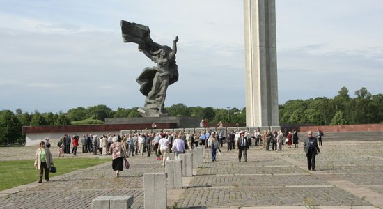 9.maijā pie 'Uzvaras pieminekļa' uzstāsies Kusturica un DDT