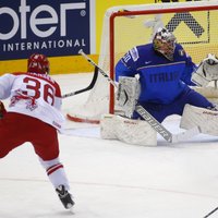 Dānijas hokejisti sakauj itāļus un izcīna pirmo uzvaru pasaules čempionātā