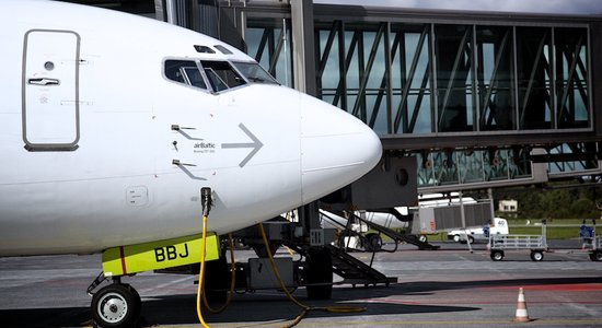 'airBaltic' tiesājas ar 'AB Jet' par kreditora prasījuma tiesību atzīšanu gandrīz divu miljonu latu apmērā