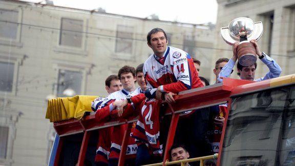 Russia team hockey parad Moscow