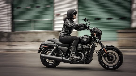 H-D Street 750