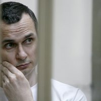 Krievijas tiesa ukraiņu režisoram piespriež 20 gadu cietumsodu