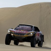 Peteransels pēc uzvaras Dakaras rallijreida piektajā posmā palielina pārsvaru kopvērtējumā