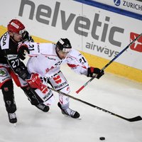 Čehijas hokeja čempionāts ar latviešu līdzdalību apturēts līdz 25. oktobrim