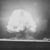 Архивы: Аэропорт "Рига" мог стать одной из главных целей для ядерного удара США