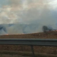 Video: Nedēļas nogales lielākais kūlas ugunsgrēks Ogresgalā