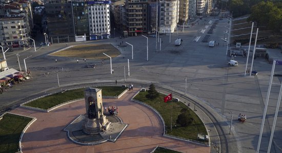 Turcijā kritiskas būs dažas turpmākās dienas, pārliecināts deputāts Spolītis