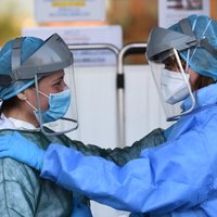 Covid-19: Itālijā no slimības miruši 94 ārsti un 26 māsas
