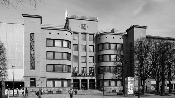 23Mar2016_0200 Kaunas Central Post Office Palace by Gintaras Česonis