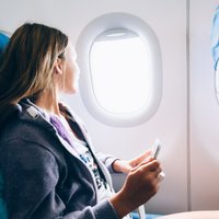 Piecas lietas, kas jāizdara pēc apsēšanās lidmašīnas krēslā