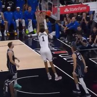 Video: Vembanjama NBA debijā gūst 15 punktus un piekāpjas 'triple-double' sakrājušajam Dončičam