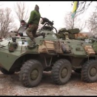 Porošenko nosūta armijas papildspēkus uz Ukrainas austrumiem