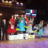 Latvijas sporta deju pāris piektajā vietā pasaules čempionātā jauniešiem Rīgā