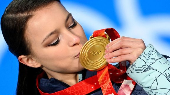 Anna Shcherbakova, gold medal, zelta medaļa, Beijing-2022