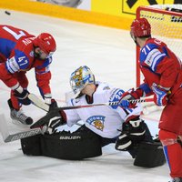 Somijas hokejisti sagādā pasaules čempionei Krievijai vēl vienu zaudējumu