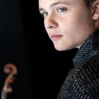 Liepājas Simfoniskais orķestris devies koncertturnejā ar vijolnieku Daniilu Bulajevu