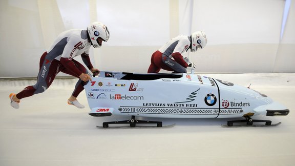 Bobslejs: Eiropas kauss Siguldā