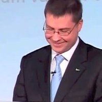 Gada vārds – 'zibakcija', nevārds – 'pa lielam', izteiciens – Dombrovska vārsma par krāniem