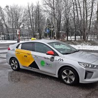 'Yandex Go' kontrolēs pakalpojuma sniedzēju automašīnu ātrumu