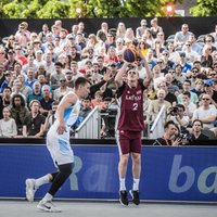 Latvijas vīriešu 3x3 basketbola izlase iekļūst Pasaules kausa pusfinālā
