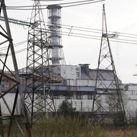 Украина достроит саркофаг над реактором Чернобыльской АЭС