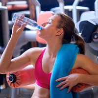 10 признаков того, что вы пьете мало воды
