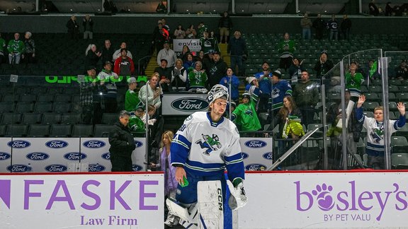 "Canucks" pagarina līgumu ar Šilova dublieri