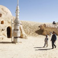 Foto: Tunisija vāc līdzekļus 'Zvaigžņu karu' pilsētas glābšanai