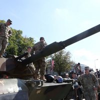 Армия будет решать, что делать с подаренными Чехией танками 49-летней давности