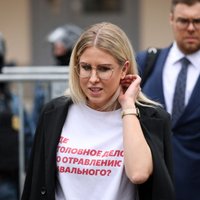 СМИ: Любовь Соболь покинула Россию
