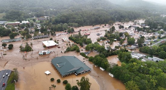 Число жертв урагана "Хелен" в США превысило 90 человек