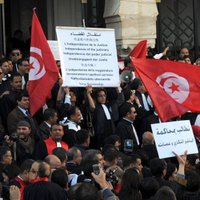 В Тунисе отметили годовщину "арабской весны"