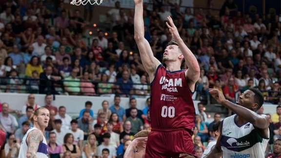 Rodions Kurucs, basketbola, Murcia, Mursija