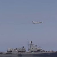 ВИДЕО: Российские Су-24 "бреют" американские корабли во время учений на Балтике