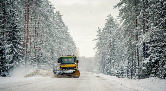 Autoceļu uzturēšanas kvalitāti kā apmierinošo vērtē vairāk nekā 70% aptaujāto