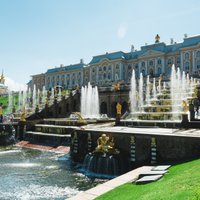 Oktobrī ieviesīs bezmaksas elektroniskās vīzas uz Sanktpēterburgu