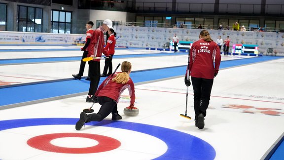 kērlings, Latvija, Eiropas jauniešu ziemas olimpiāde