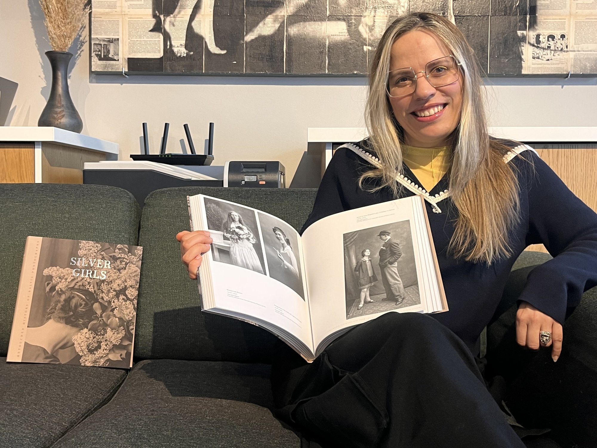 Mākslas kuratore, kura atdeva Baltijai tās "sudrabmeitenes", – Šelda Puķīte