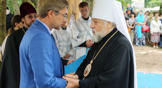 Vecmīlgrāvī ieliek pamatakmeni pareizticīgo baznīcai