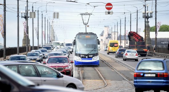 С 6 марта меняется движение трамваев NN 1, 2, 5 и 10 на перекрестке набережной 11 ноября и улицы 13 января