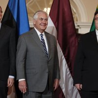Страны Балтии озабочены "гибридной" угрозой со стороны России