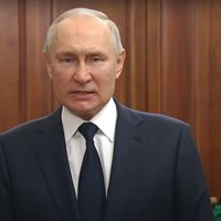 Putins par dumpi: asinsizliešanu un brāļu karu gribēja izraisīt Krievijas ienaidnieki